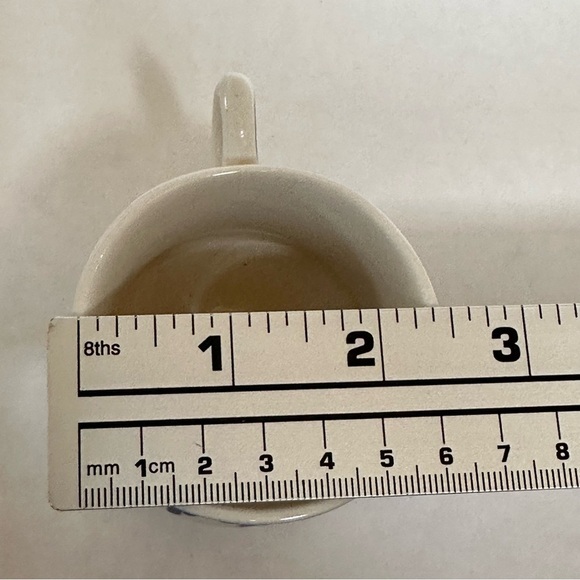 Rare Vintage Teacup Delft Blue Hand Painted
165 Blue and White - Picture 7 of 8